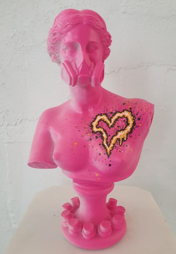 Venus UP Pink Heart Graff